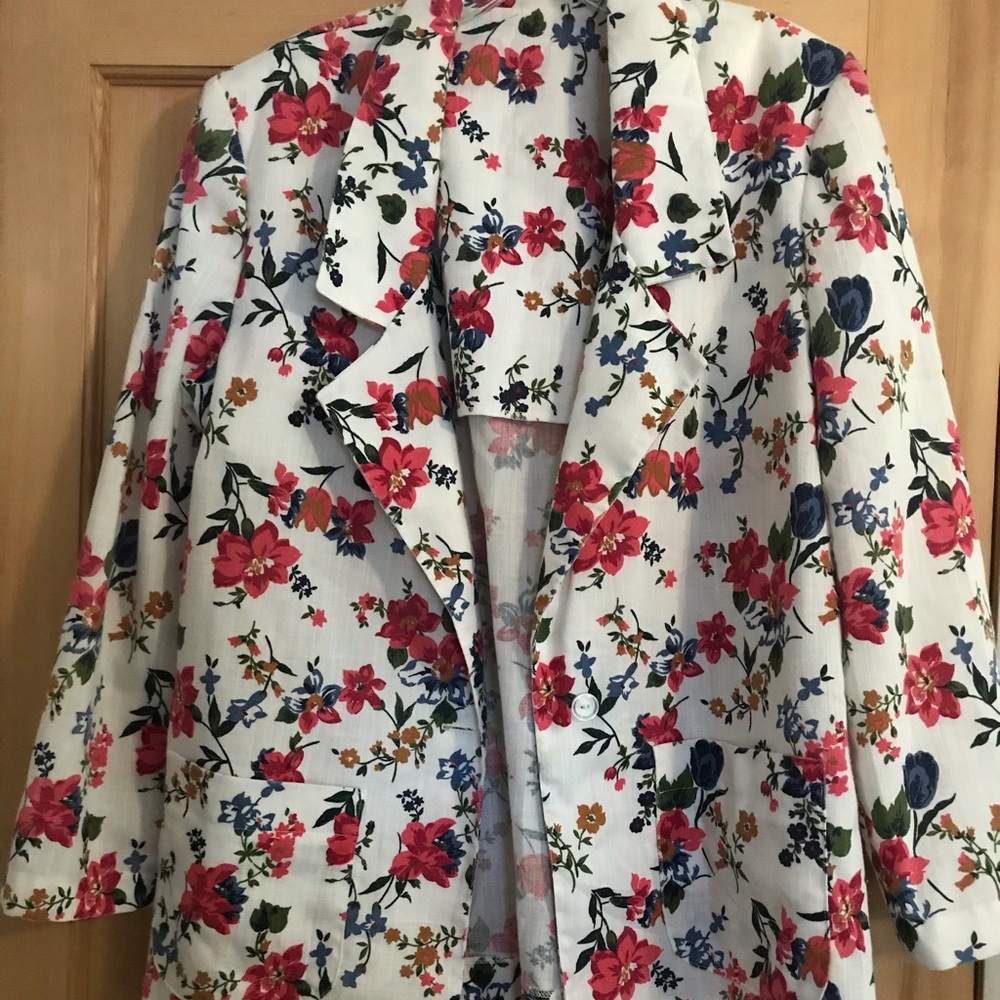 Floral blazer